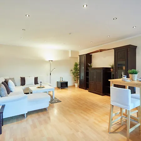 Haus Kim - 1 *